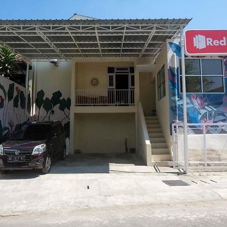 Reddoorz Syariah Near Universitas Mercu Buana Kampus 2 Yogyakarta Kejayan Exteriér fotografie